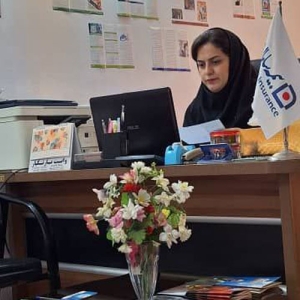 خانم-ذکریایی